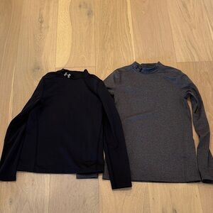 Under Armour youth Long Sleeve thermal Shirts - Black and Gray